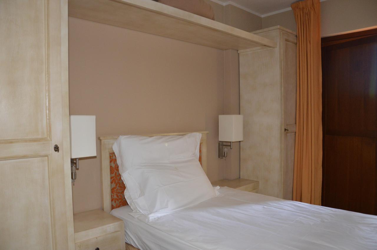 Roccamonfina Palace Hotel Bilik gambar