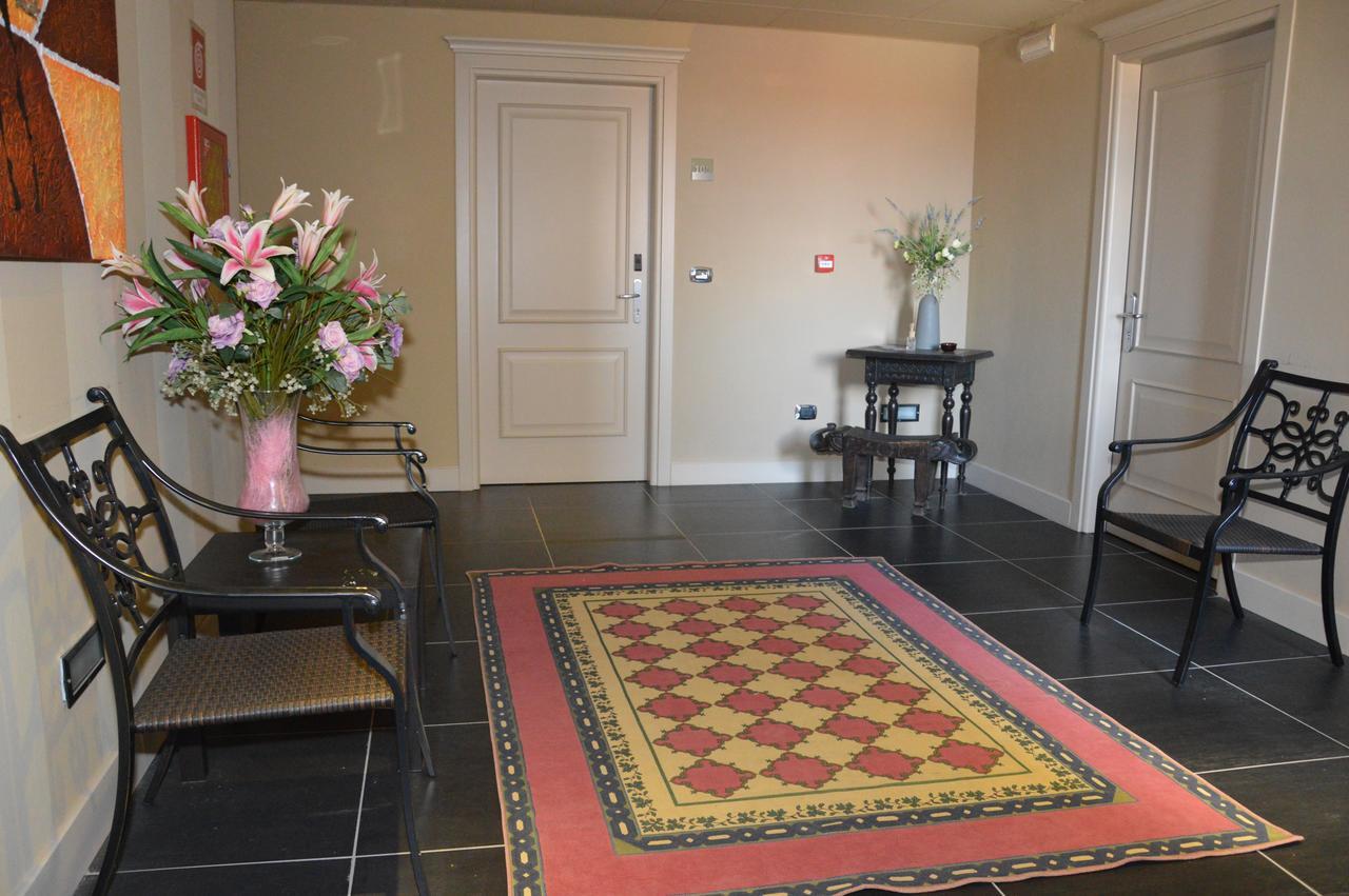 Roccamonfina Palace Hotel Luaran gambar