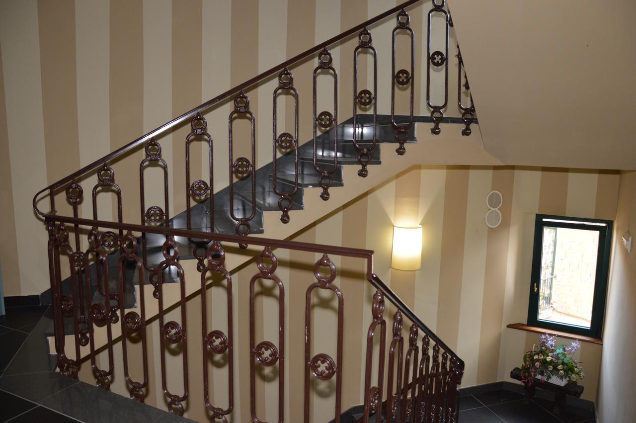 Roccamonfina Palace Hotel Luaran gambar