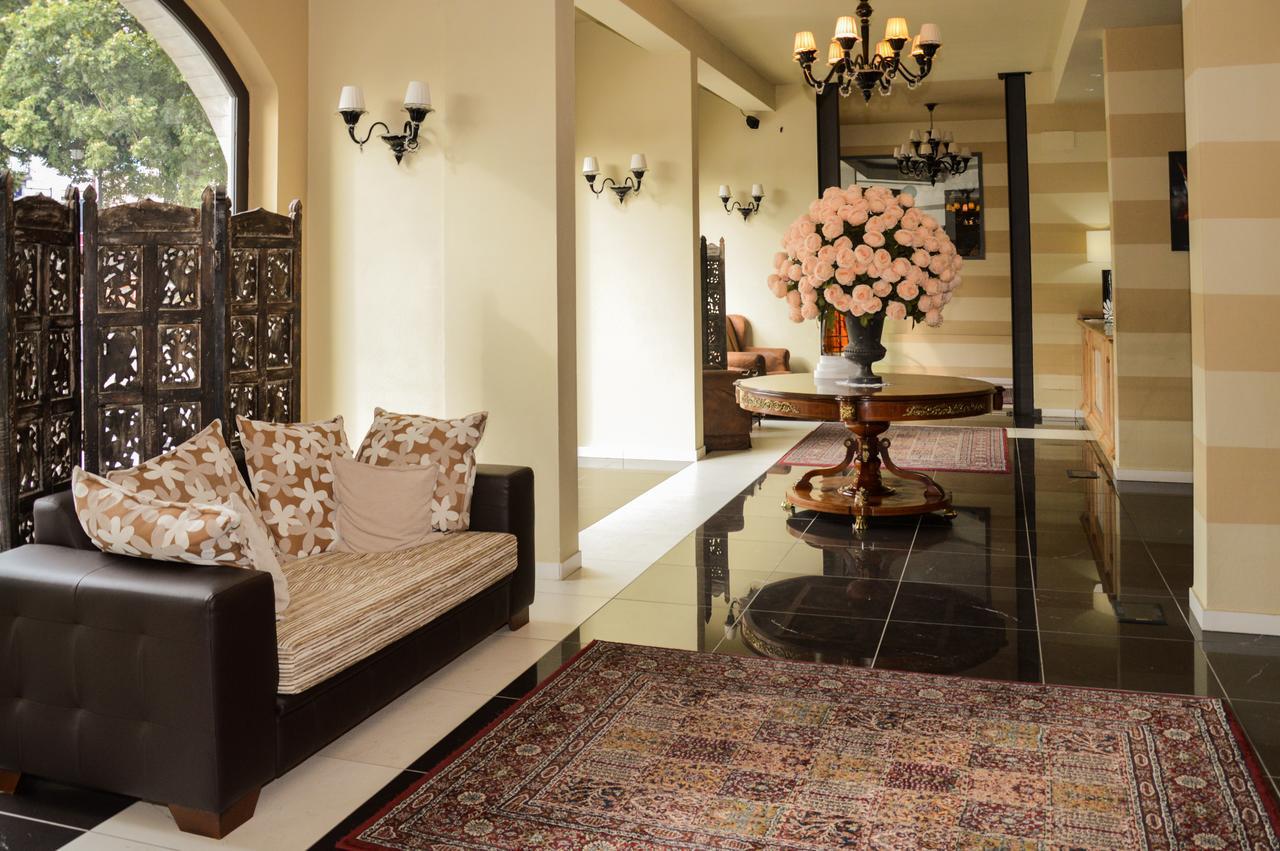 Roccamonfina Palace Hotel Luaran gambar