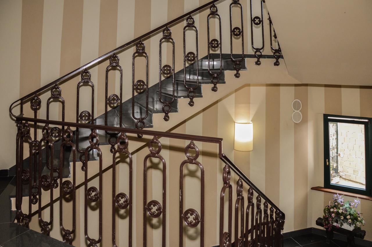 Roccamonfina Palace Hotel Luaran gambar