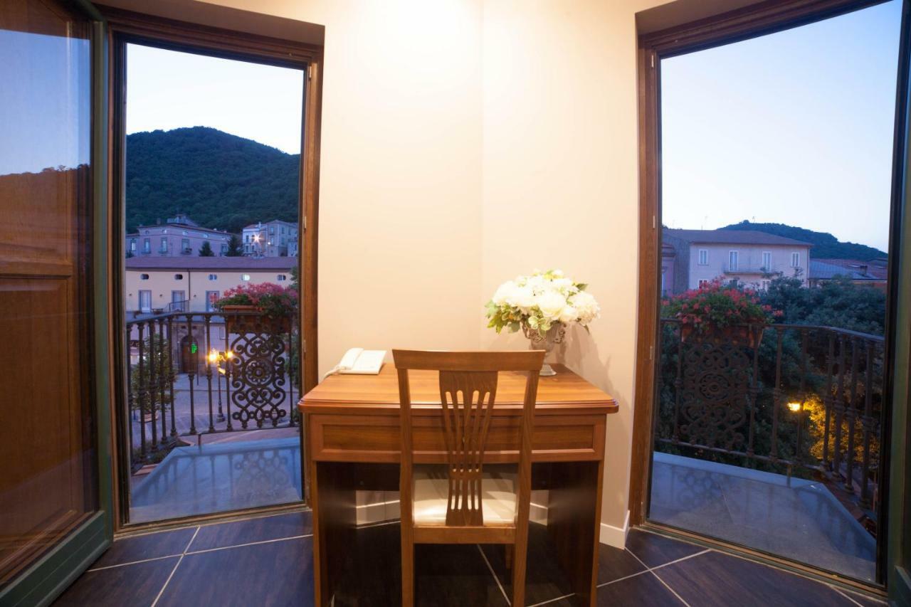 Roccamonfina Palace Hotel Luaran gambar